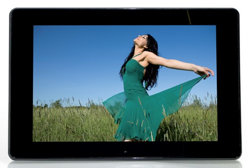 Jobo Pure 10 media HD - цифровая фоторамка с 10-дюймовым IPS экраном, поддержкой HD видео и выходом HDMI