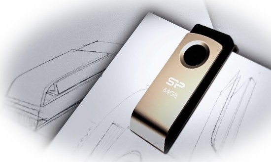 SP Touch T825 - прочная флешка с функционалом скрепки
